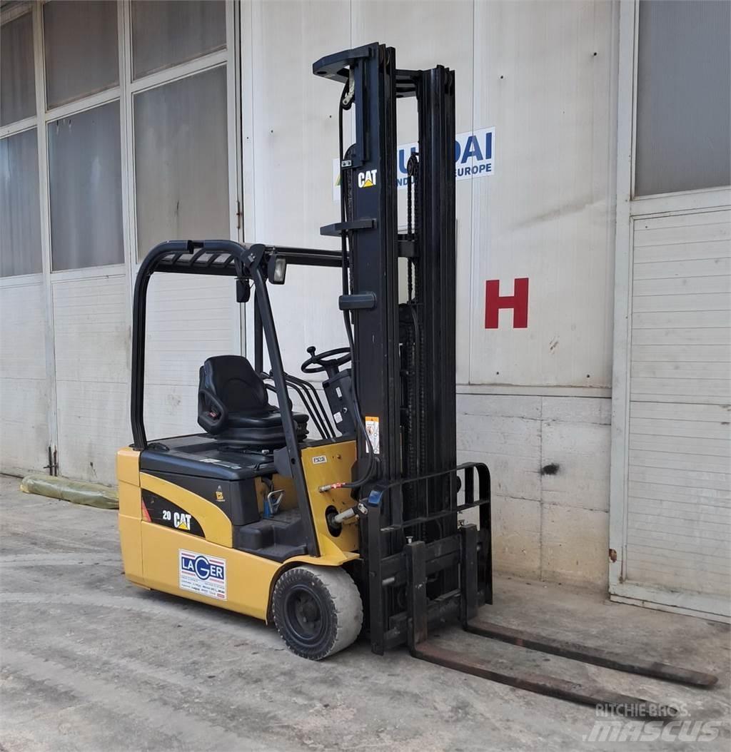 CAT EP20NT Porta palettes