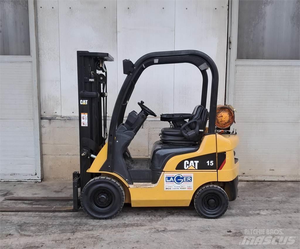 CAT GP15N Empilhadores a gás