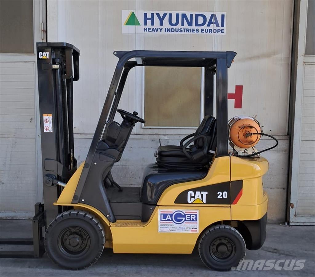 CAT GP20CN Empilhadores a gás