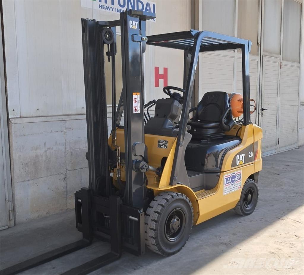 CAT GP20CN Empilhadores a gás