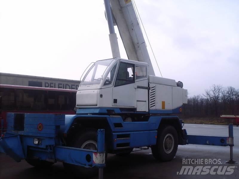Compact Truck CT2-1 Gruas Fora-de-estrada