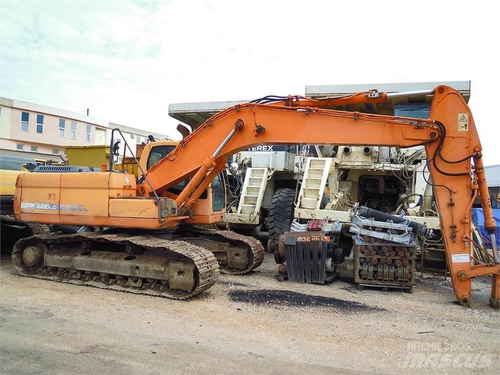 Doosan DX225LC Escavadoras de rastos