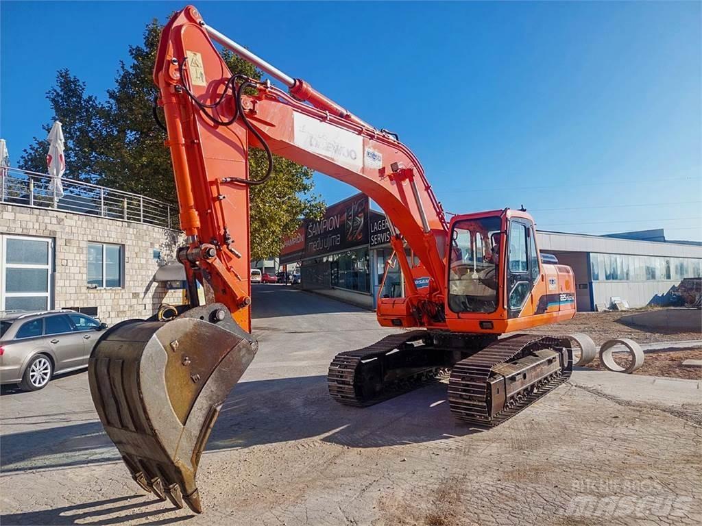 Doosan SOLAR 225NLC-V Escavadoras de rastos