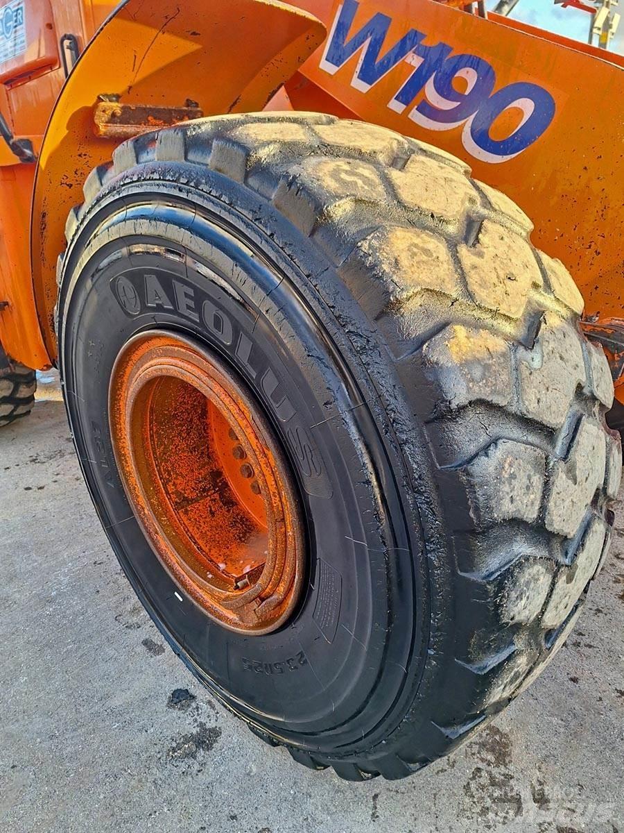 Fiat-Kobelco W190 Pás carregadoras de rodas