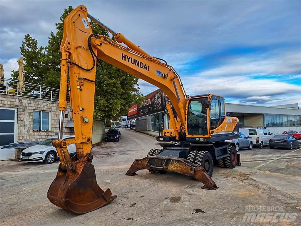 Hyundai R210W-9 Escavadoras de rodas