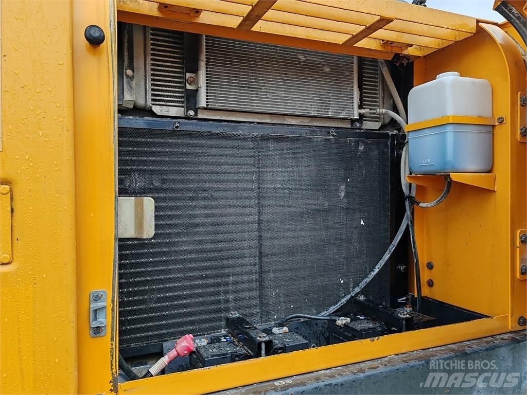 Hyundai R250NLC-7A Escavadoras de rastos