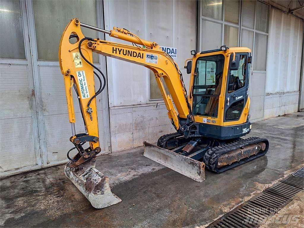 Hyundai R35Z-9 Mini Escavadoras <7t