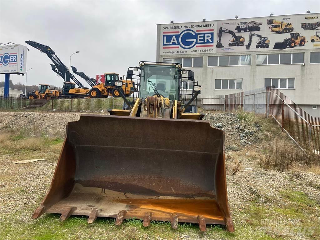 Komatsu WA 470-7 Pás carregadoras de rodas