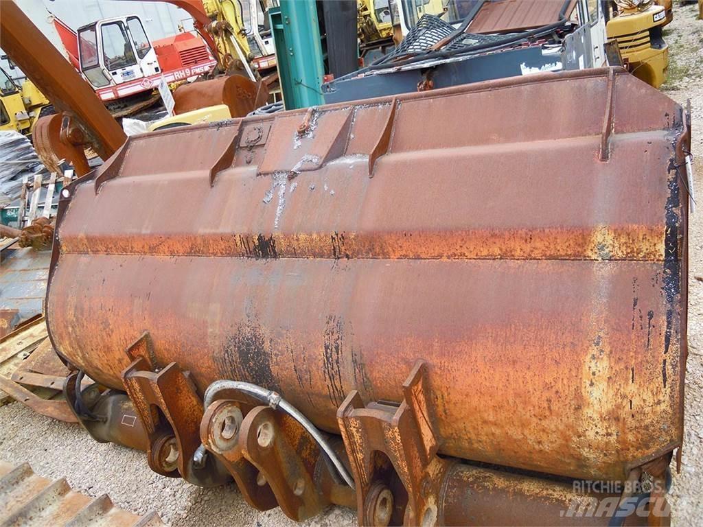  KORPA / BUCKET 3,5m3 2750mm Construção - Outros
