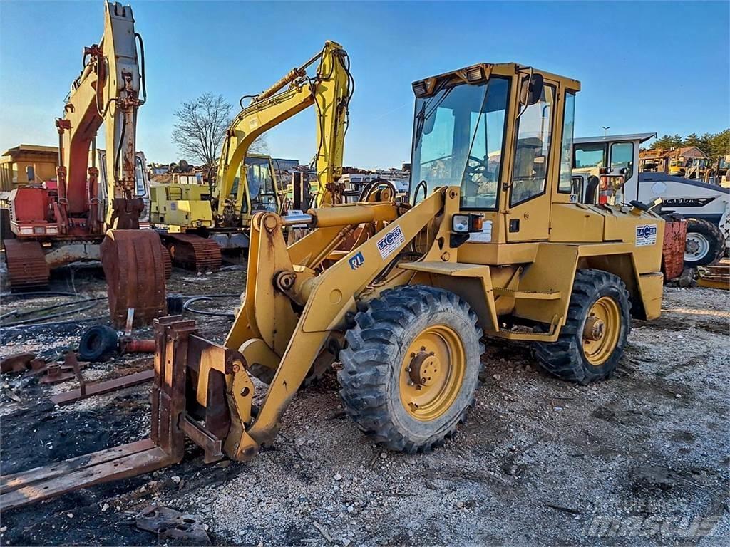 Paus RL1051 Construção - Outros
