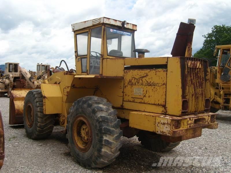  ULT 160-A Pás carregadoras de rodas