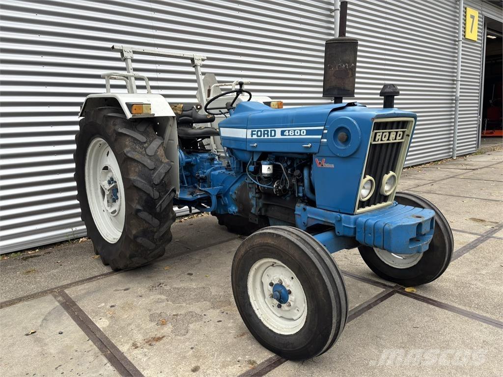 Ford 4600 Tratores Agrícolas usados