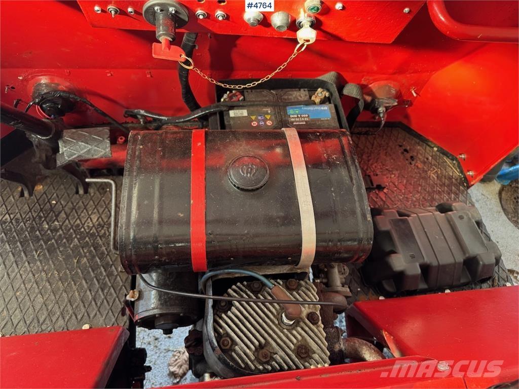 Aebi TP 1000 Tratores Agrícolas usados