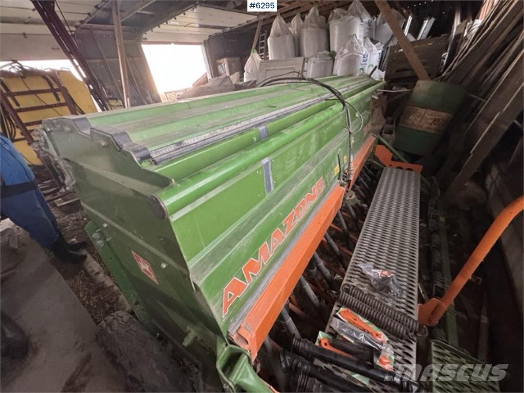 Amazone D9-30 Perfuradoras