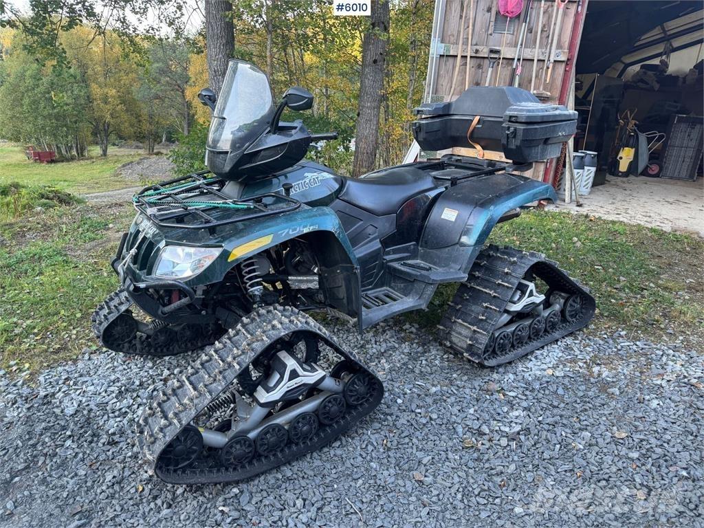 Arctic Cat 700 Veículos todo-terreno