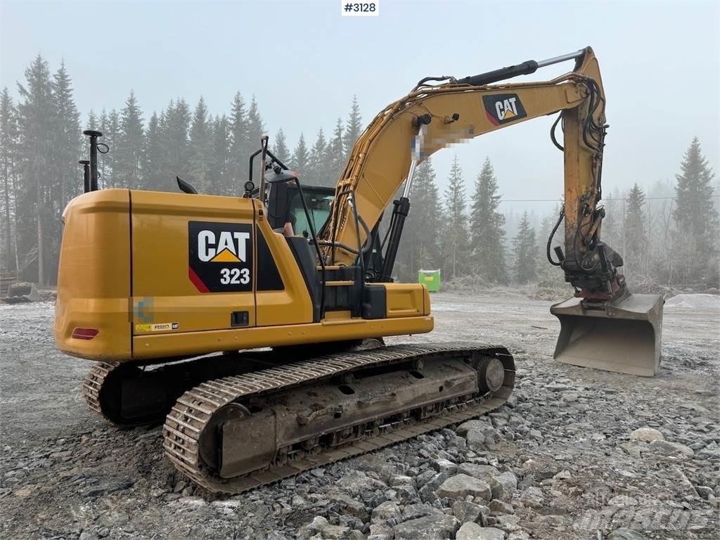 CAT 323-07A Escavadoras de rastos