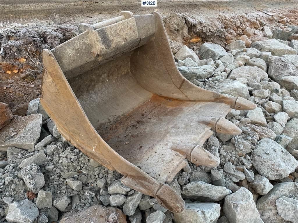 CAT 323-07A Escavadoras de rastos