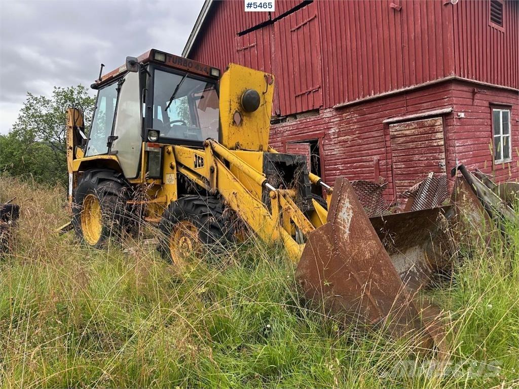 JCB Traktorgraver Tratores Agrícolas usados