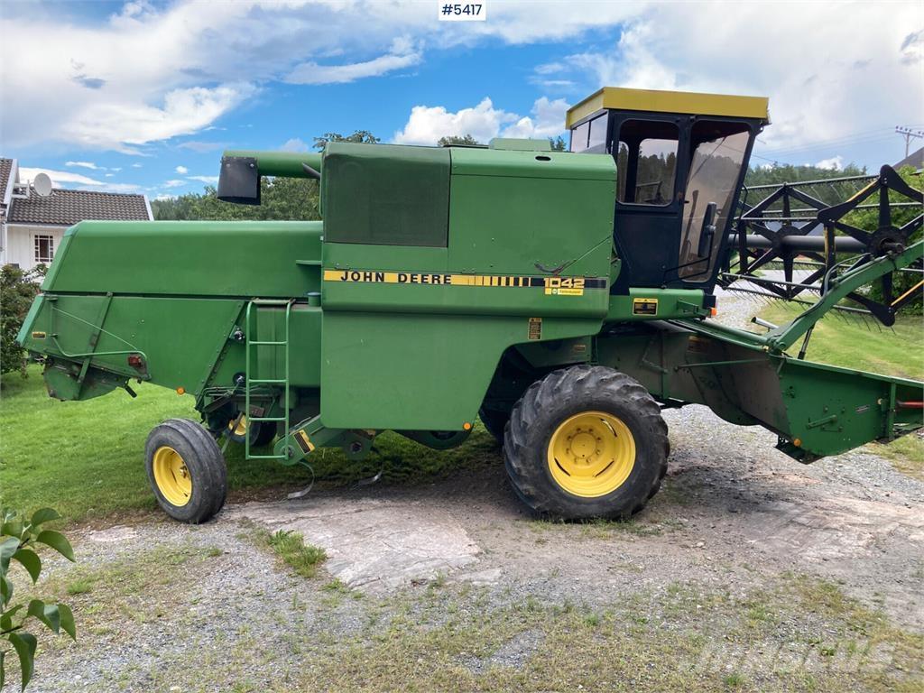 John Deere 1042 Ceifeiras debulhadoras