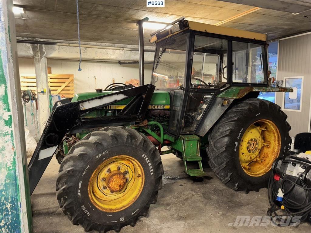 John Deere 2140 Tratores Agrícolas usados