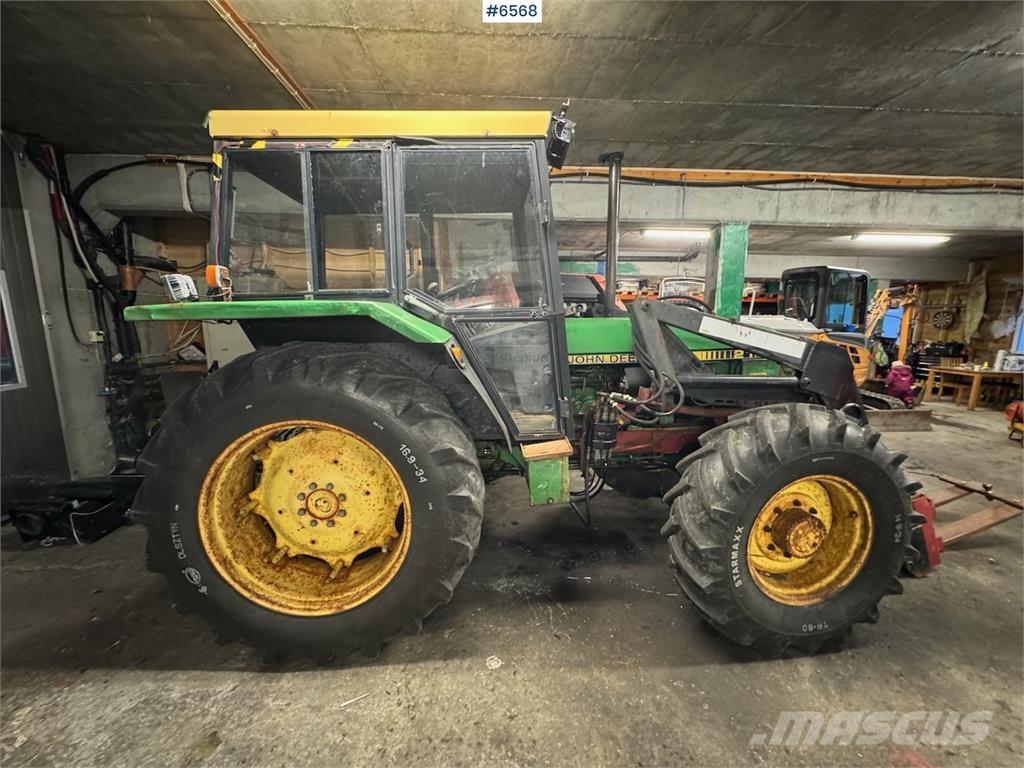 John Deere 2140 Tratores Agrícolas usados