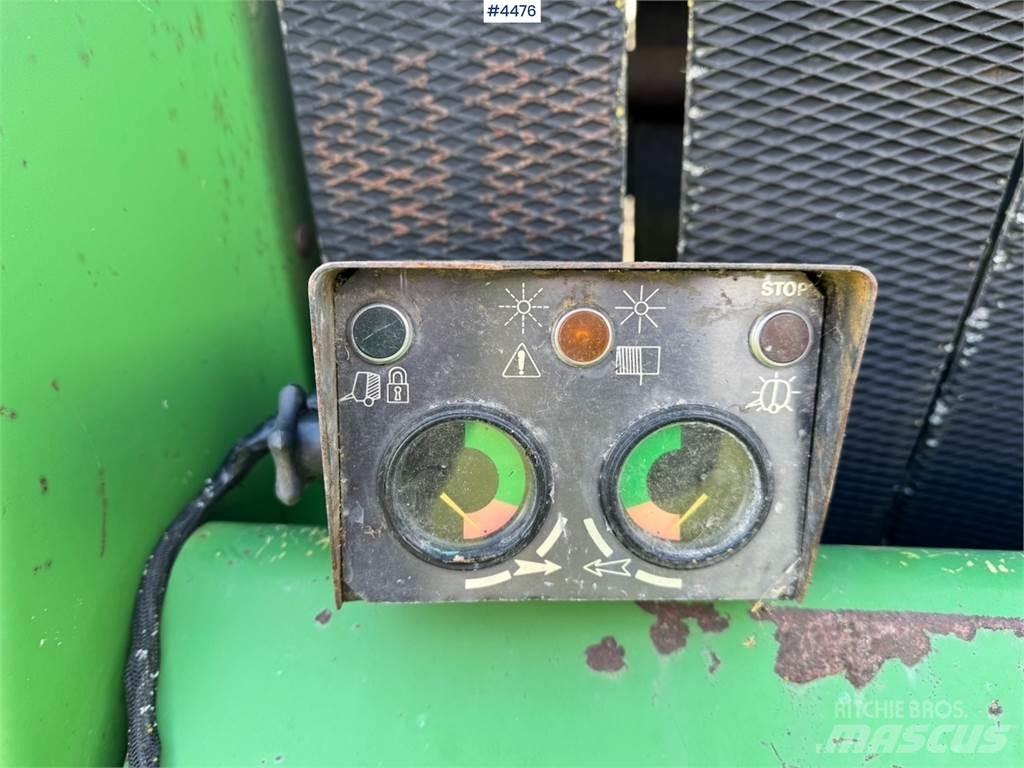 John Deere 550 Outros equipamentos de forragem e ceifa