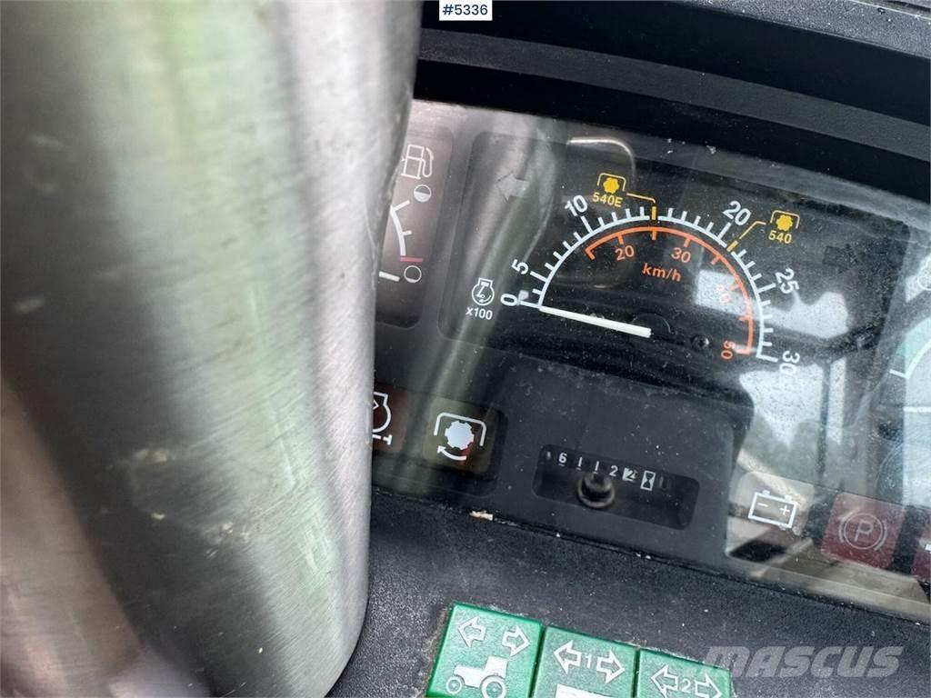 John Deere 5500 Tratores Agrícolas usados
