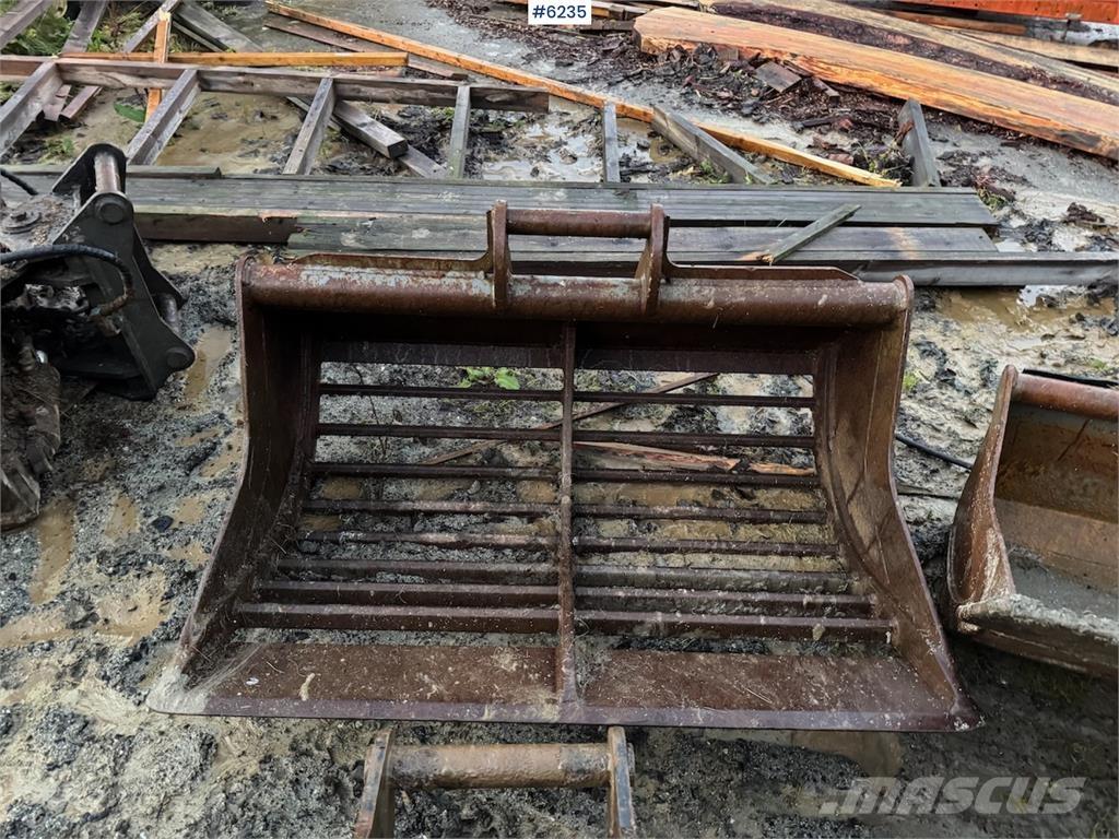 Kato HD 308 US Escavadoras de rastos