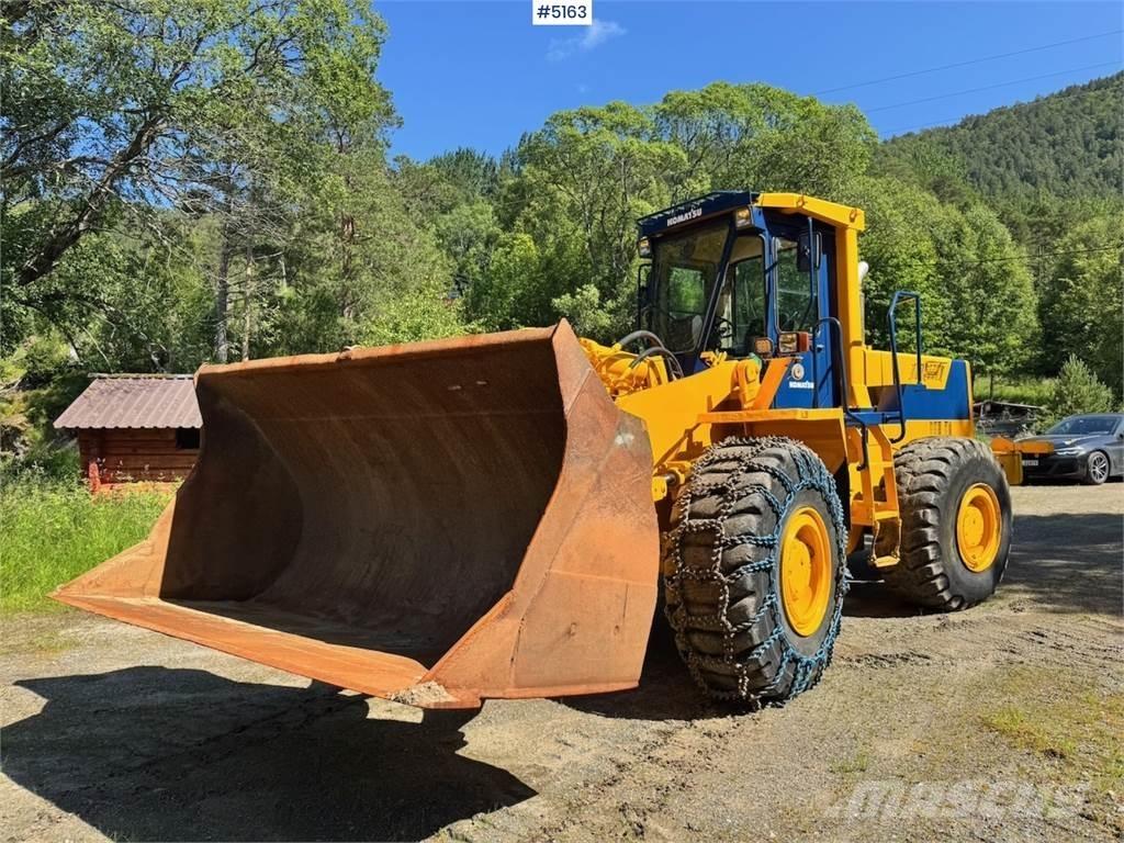 Komatsu WA420-1 Pás carregadoras de rodas