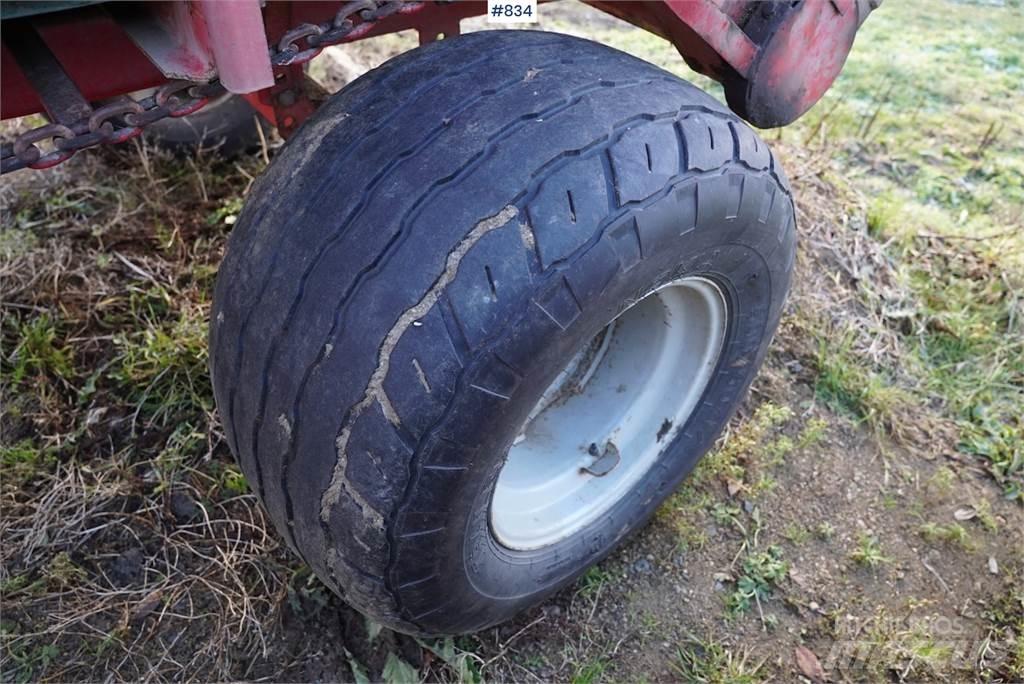 Kverneland UN7000 Outro equipamento de ceifa
