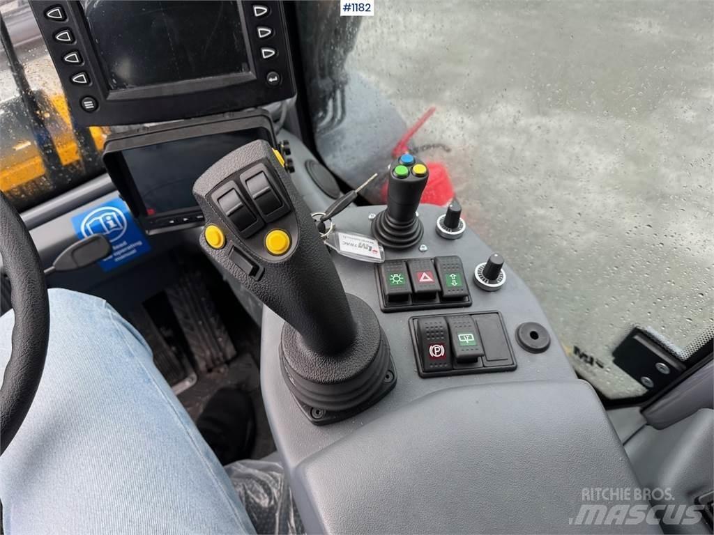 LM Trac 587 Carregadora multifunções