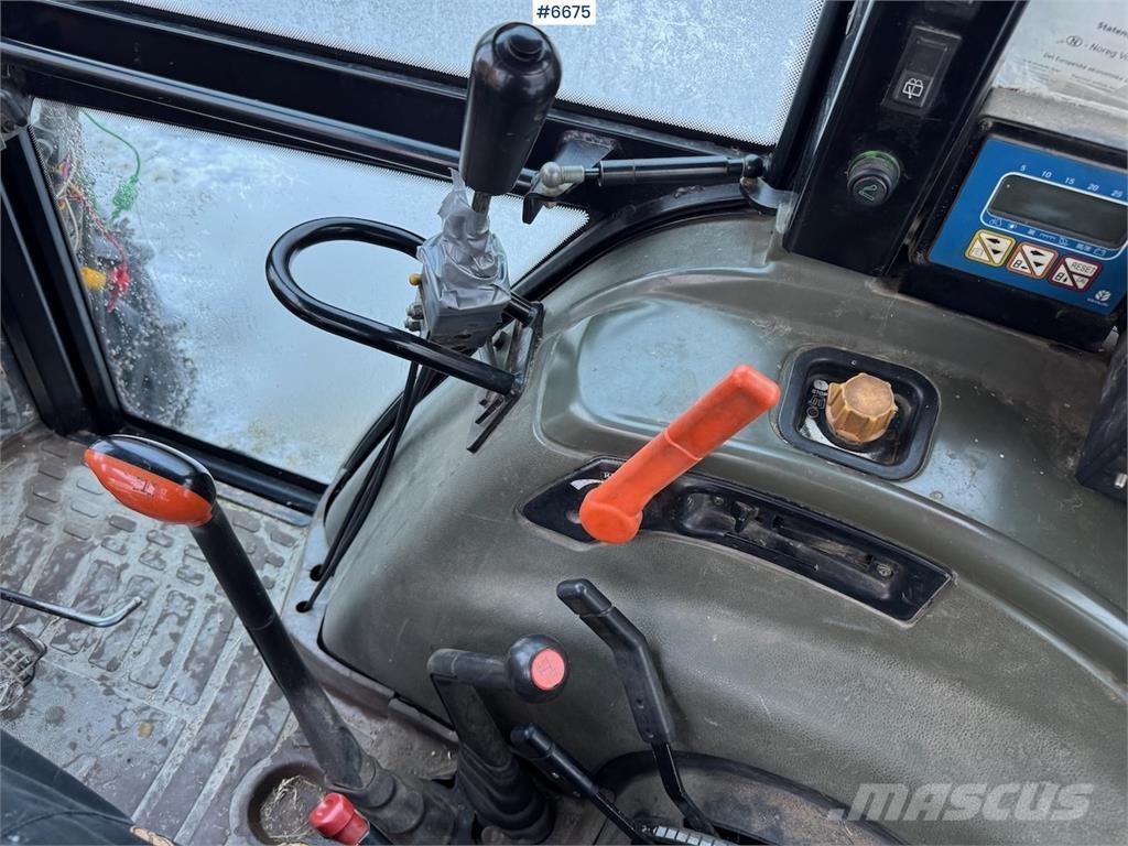 New Holland L 85 Tratores Agrícolas usados