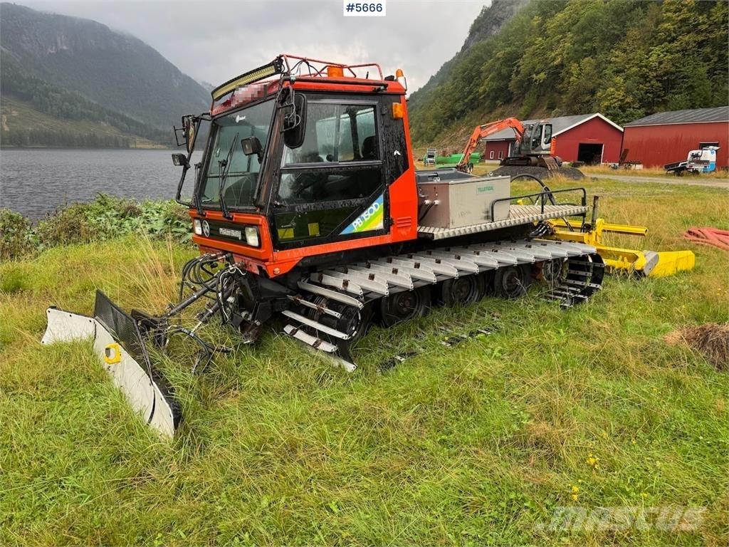  Pisten Bully 150D Lâminas de neve e arados