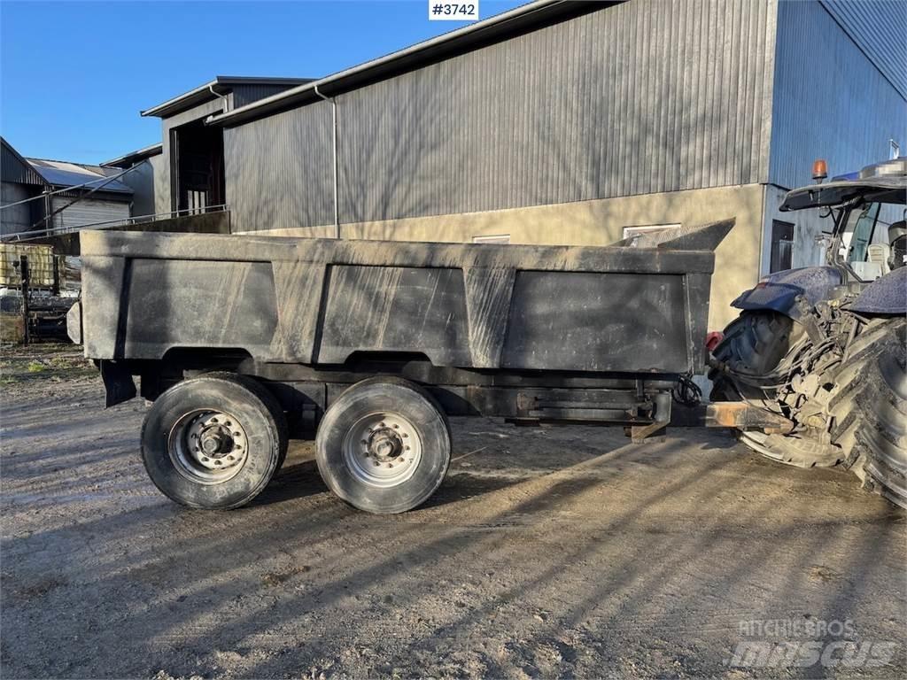  Sele Sveis 16 Reboques dumpers