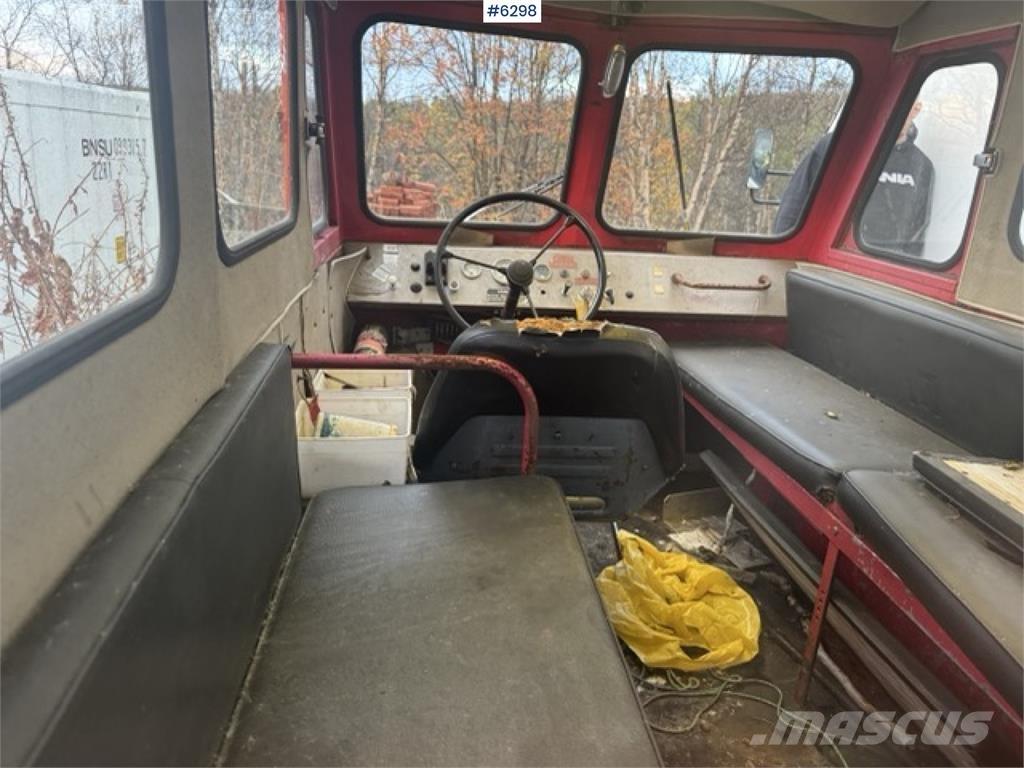  Snow trace St 4 Carrinhas de caixa fechada