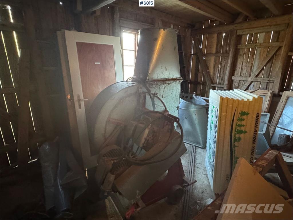 TKS Høytørke Outro equipamento de ceifa