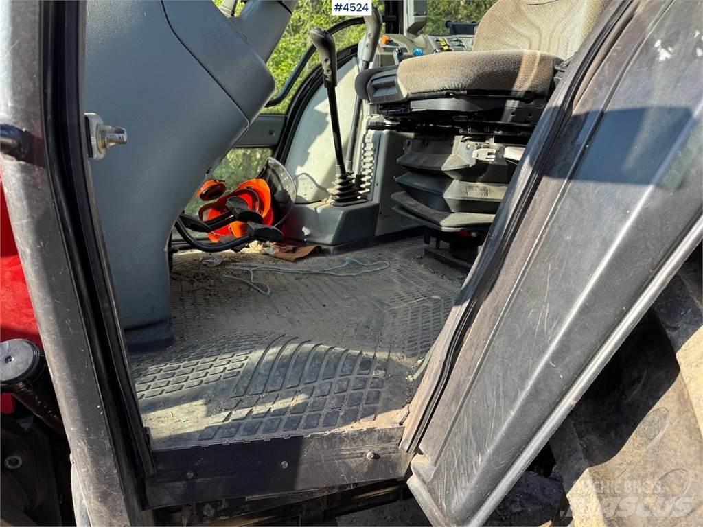 Valtra 6850 Tratores Agrícolas usados