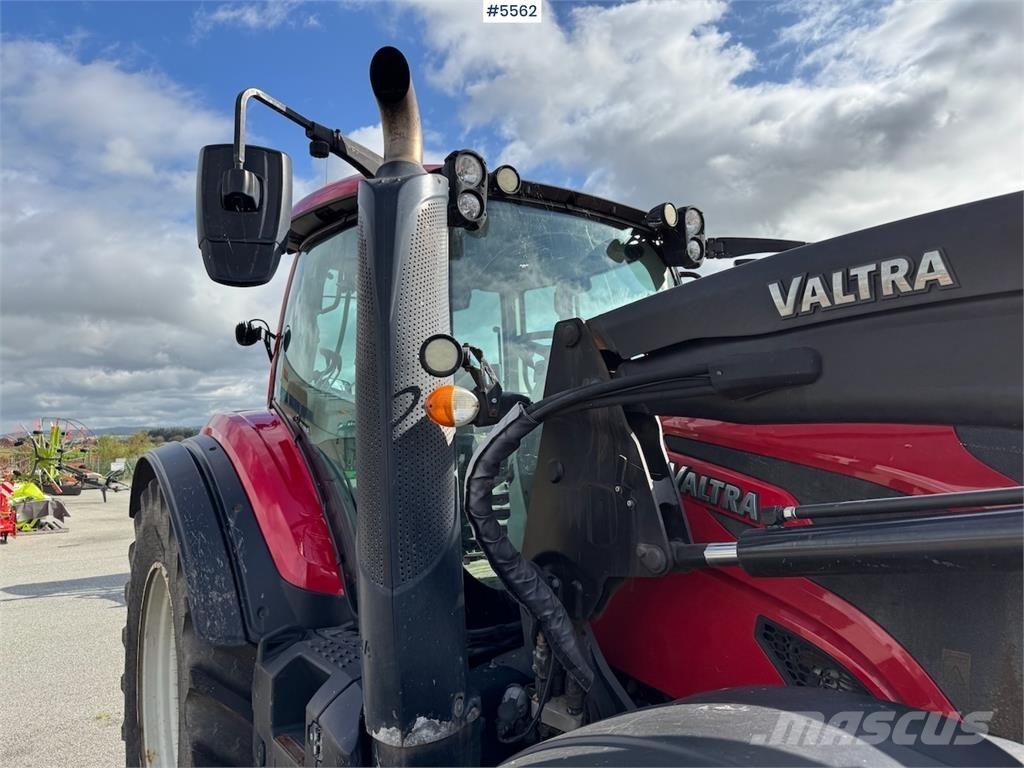 Valtra T194 Tratores Agrícolas usados