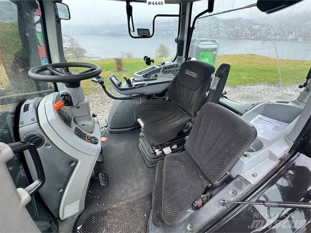 Valtra T234 Tratores Agrícolas usados