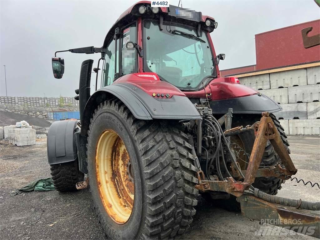 Valtra T234 Tratores Agrícolas usados