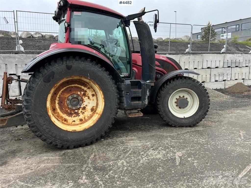 Valtra T234 Tratores Agrícolas usados