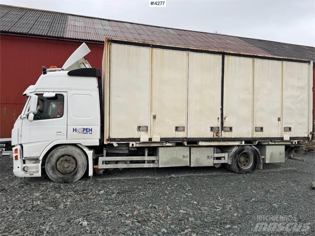 Volvo FM9 Camiões de caixa fechada