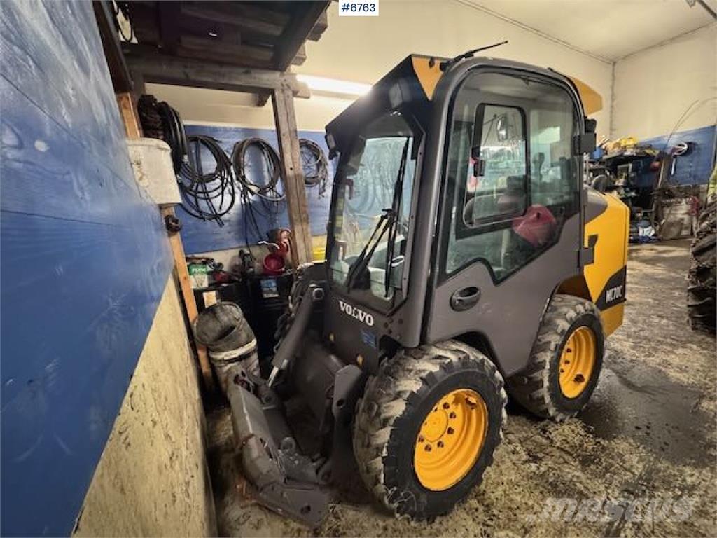 Volvo MC70C Carregadora multifunções