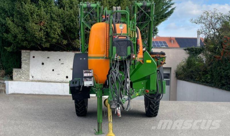 Amazone UG 3000 Pulverizadores rebocados