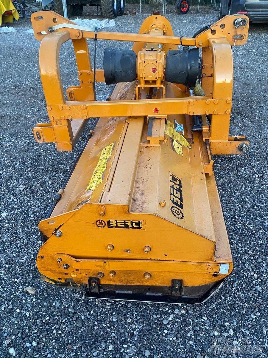 Berti TFH285/M Gadanheiras e cortadores de folhas para pastos
