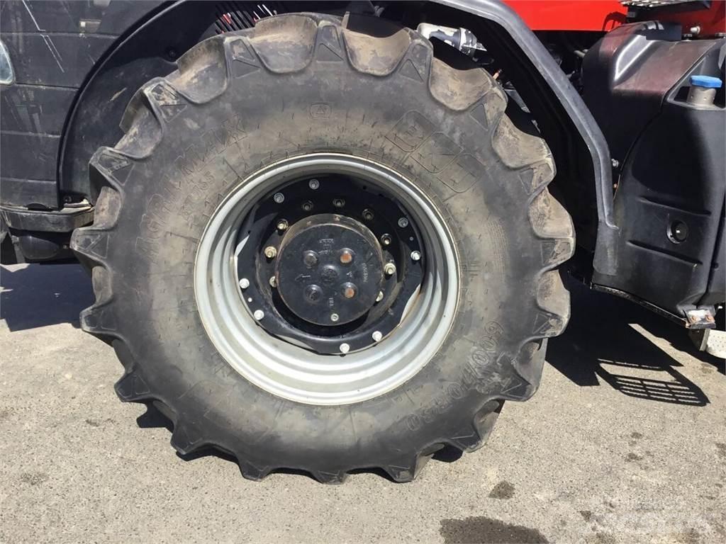 Case IH Magnum 235 Tratores Agrícolas usados