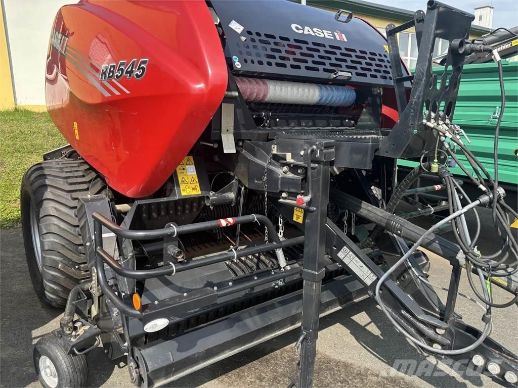 Case IH RB 545 Enfardadeira de rolos