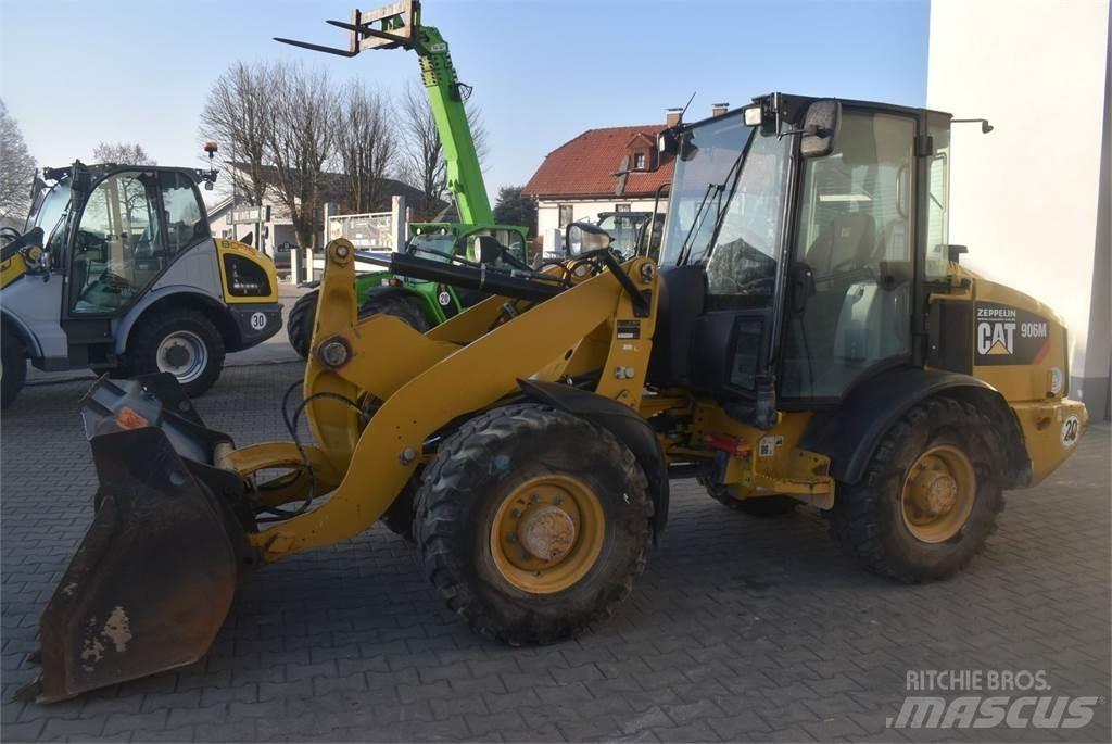 CAT 906M Pás carregadoras de rodas