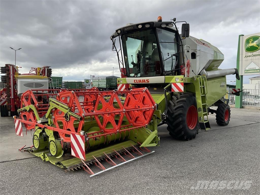 CLAAS AVERO 240 Ceifeiras debulhadoras