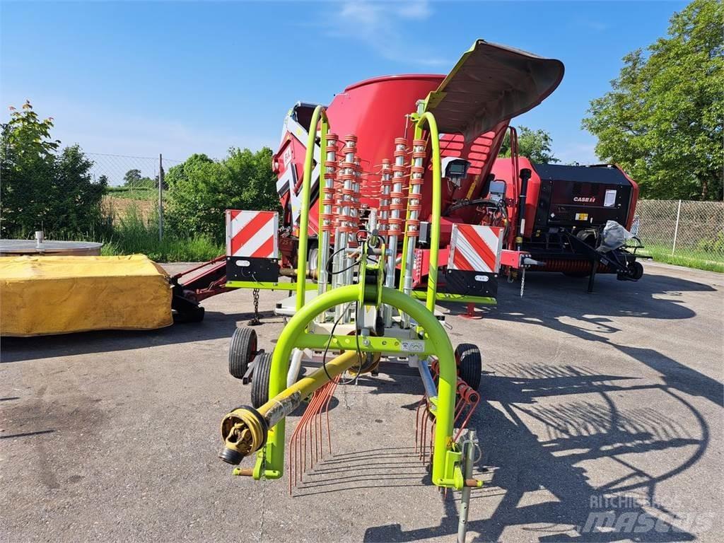 CLAAS Liner 420 Encordoadores de Feno